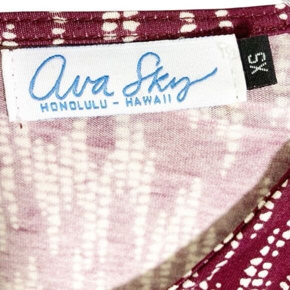 Ava Sky Fighting Eel Maroon Dress Sheath Dress Sleeves Open Back Key Hole XS - Picture 5 of 6